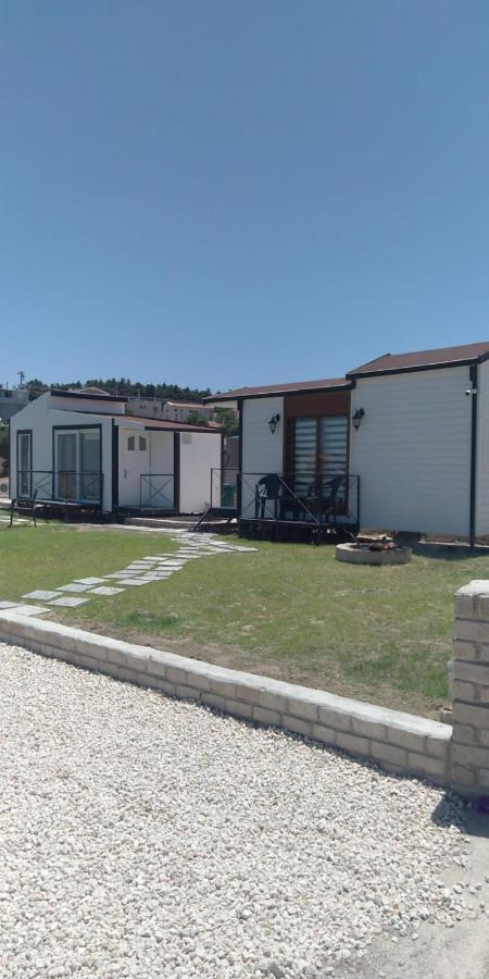 Kermen Tiny Houses Hotel Çeşme Exterior foto